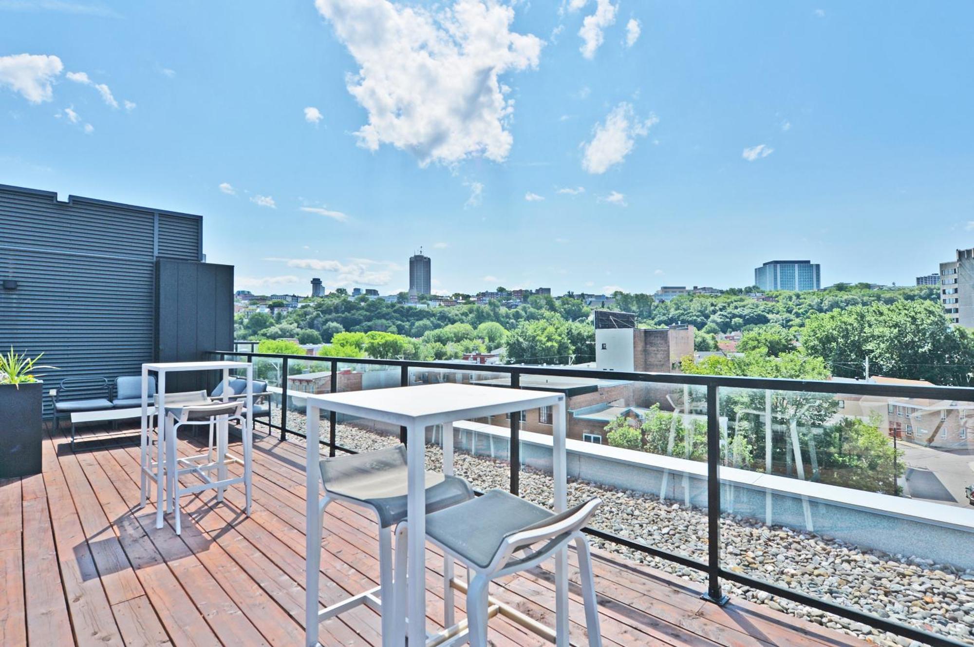La Vie Est Belle: Free Parking, Gym, Rooftop Terrace Quebec City Bagian luar foto
