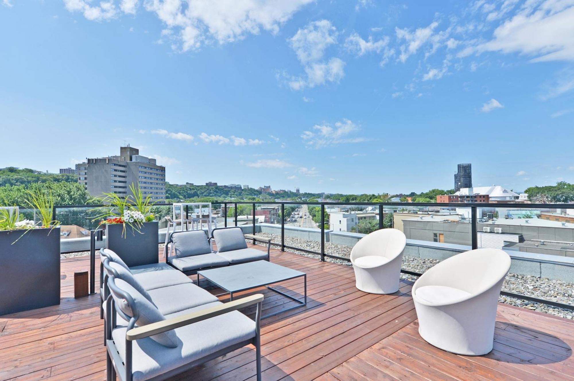 La Vie Est Belle: Free Parking, Gym, Rooftop Terrace Quebec City Bagian luar foto